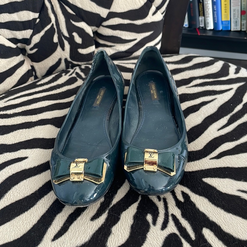 Louis Vuitton ,39.5. Used
